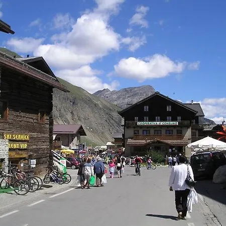 Tranquil In Italy Near Area * Livigno